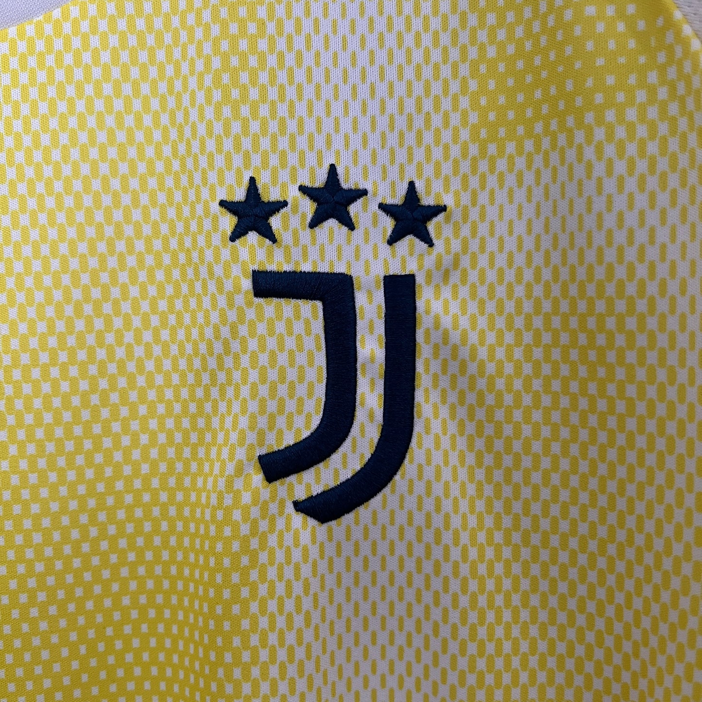 Juventus 24/25 Away Kit