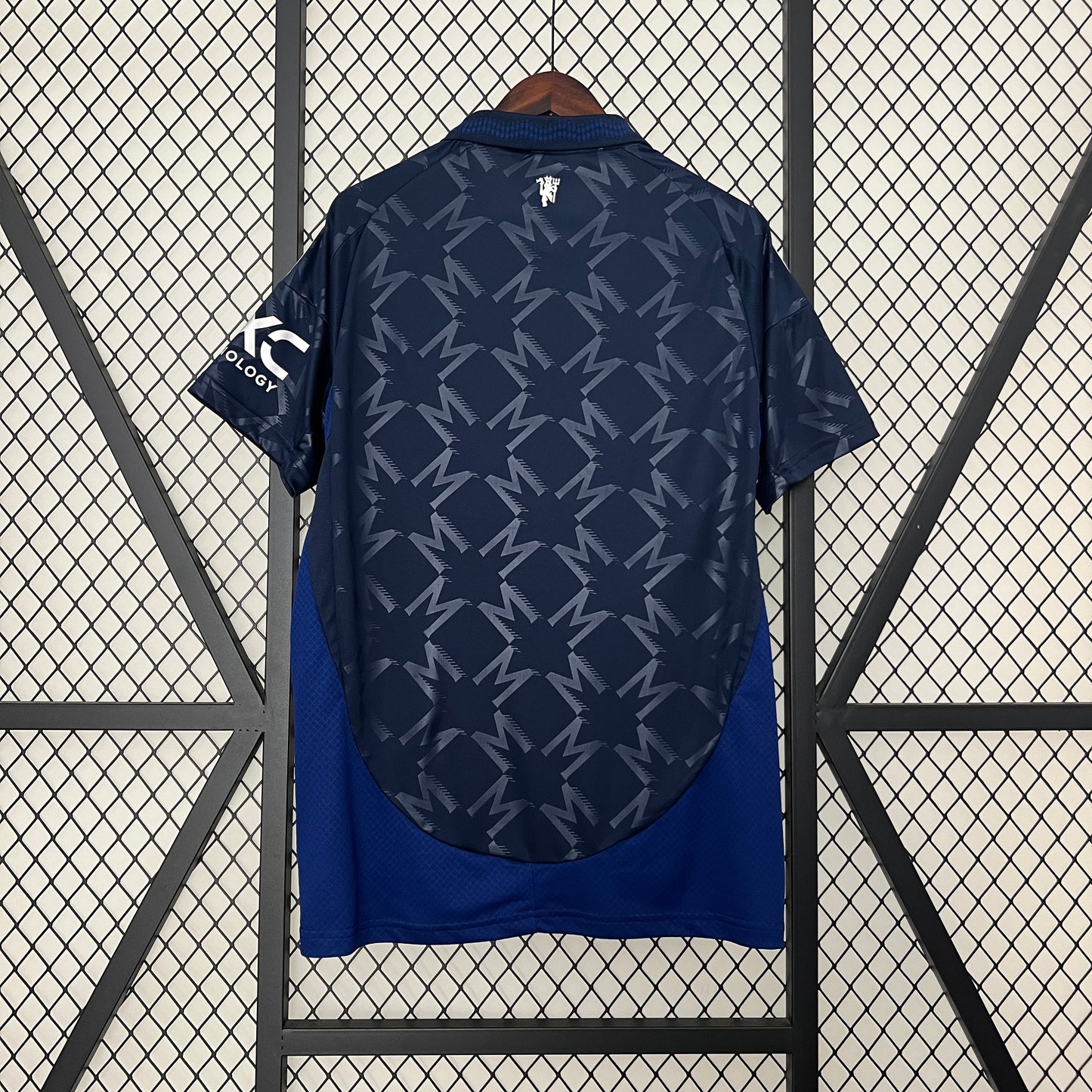 Manchester United Away 24/25 Kit