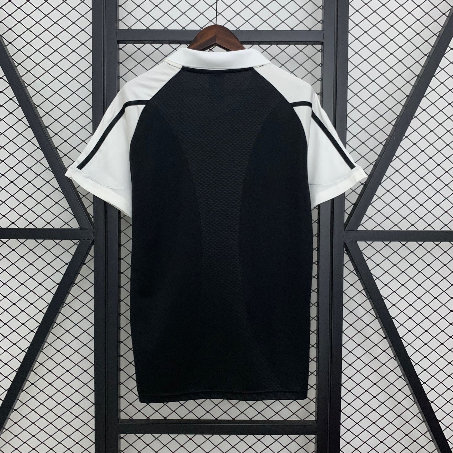 Real Madrid 01/02 Away Kit