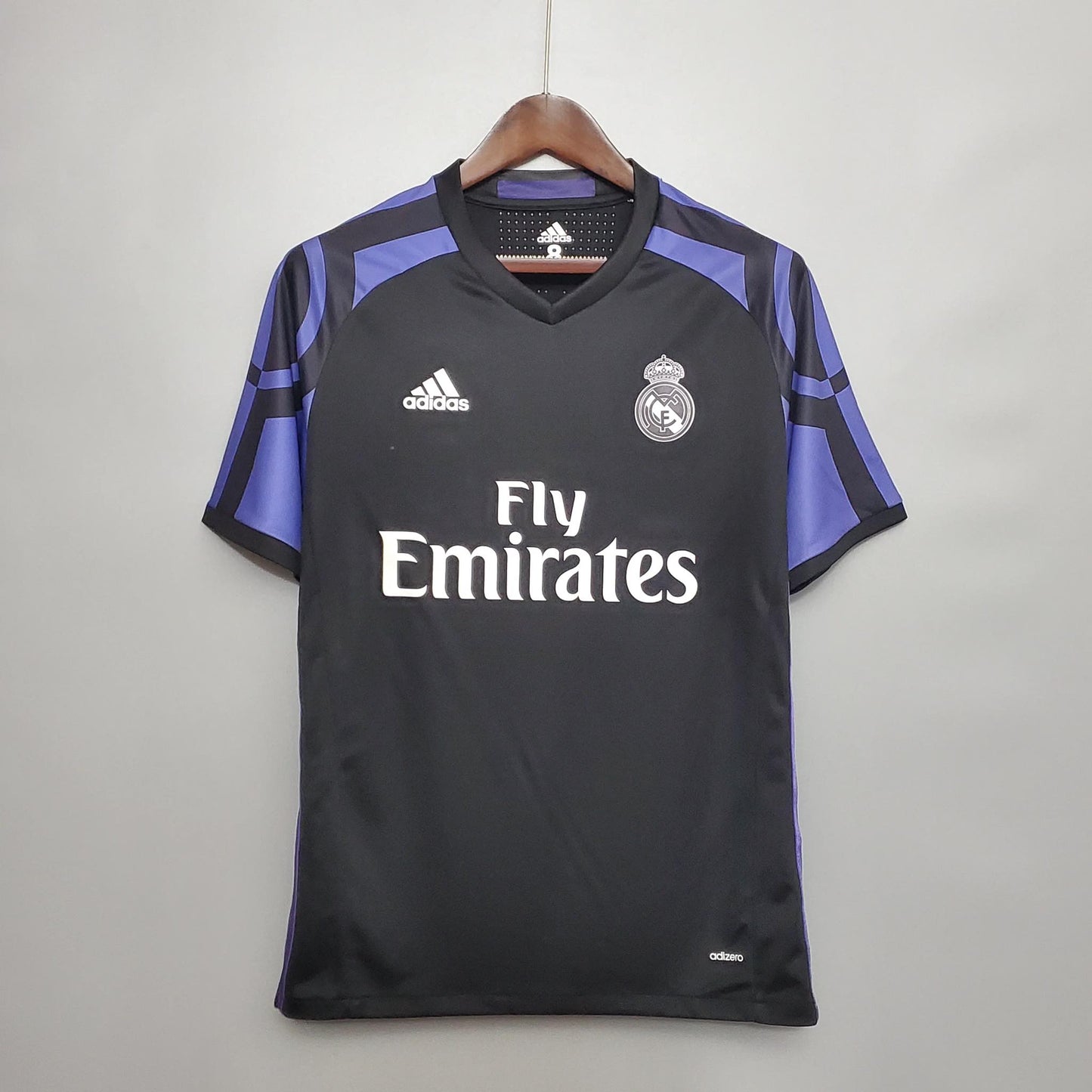 Real Madrid 2015-16 Away Kit