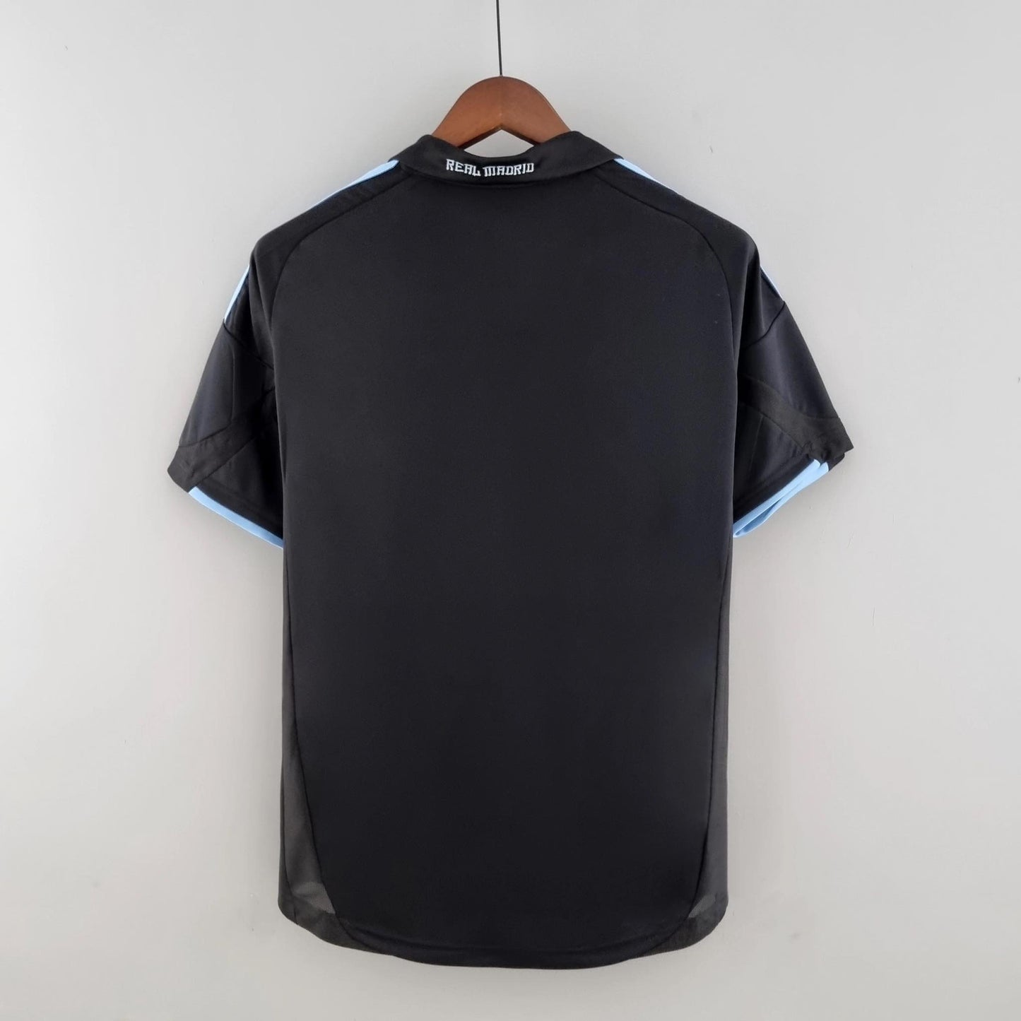 Real Madrid 2009-10 Away Retro Jersey