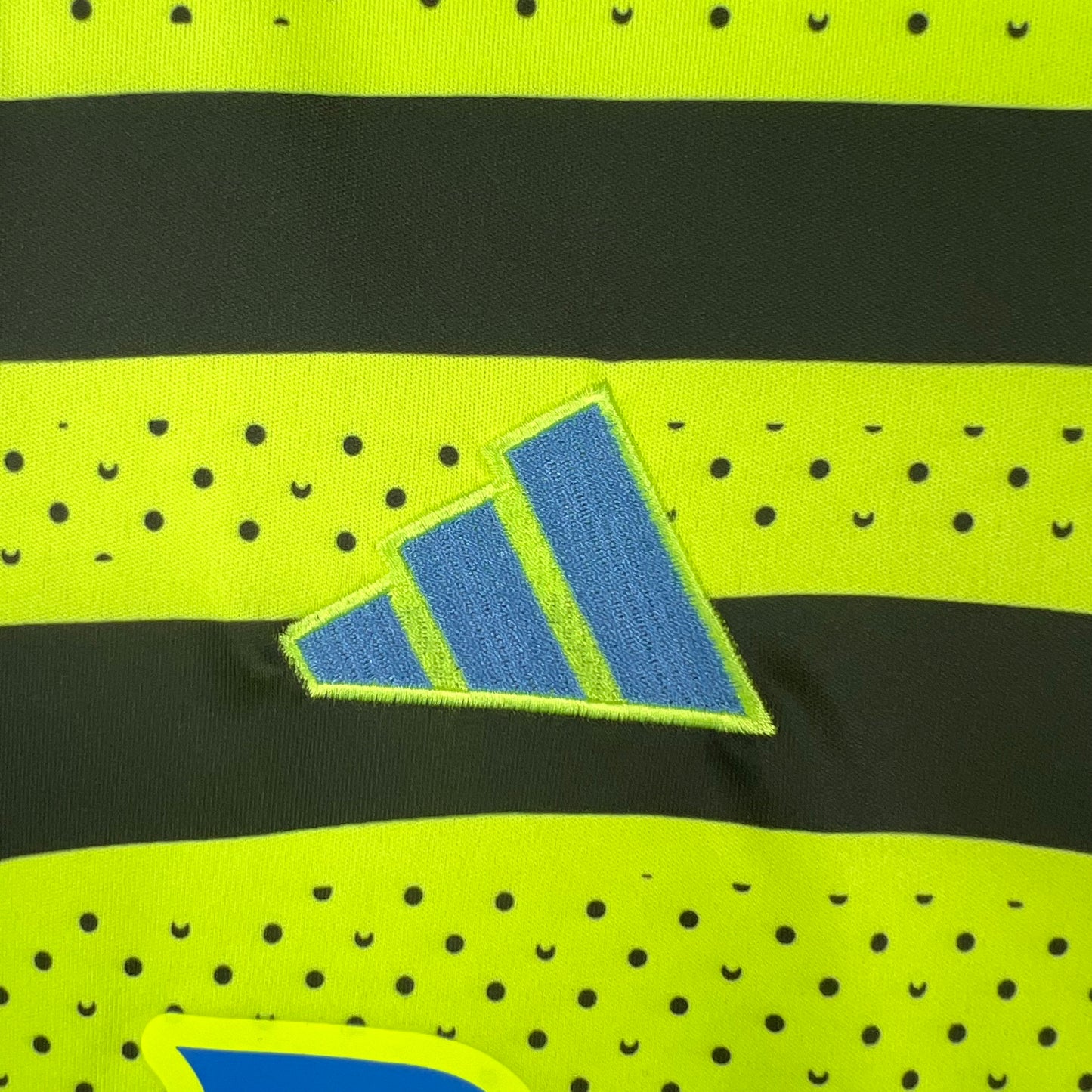 Arsenal Away 2023-24 Kit