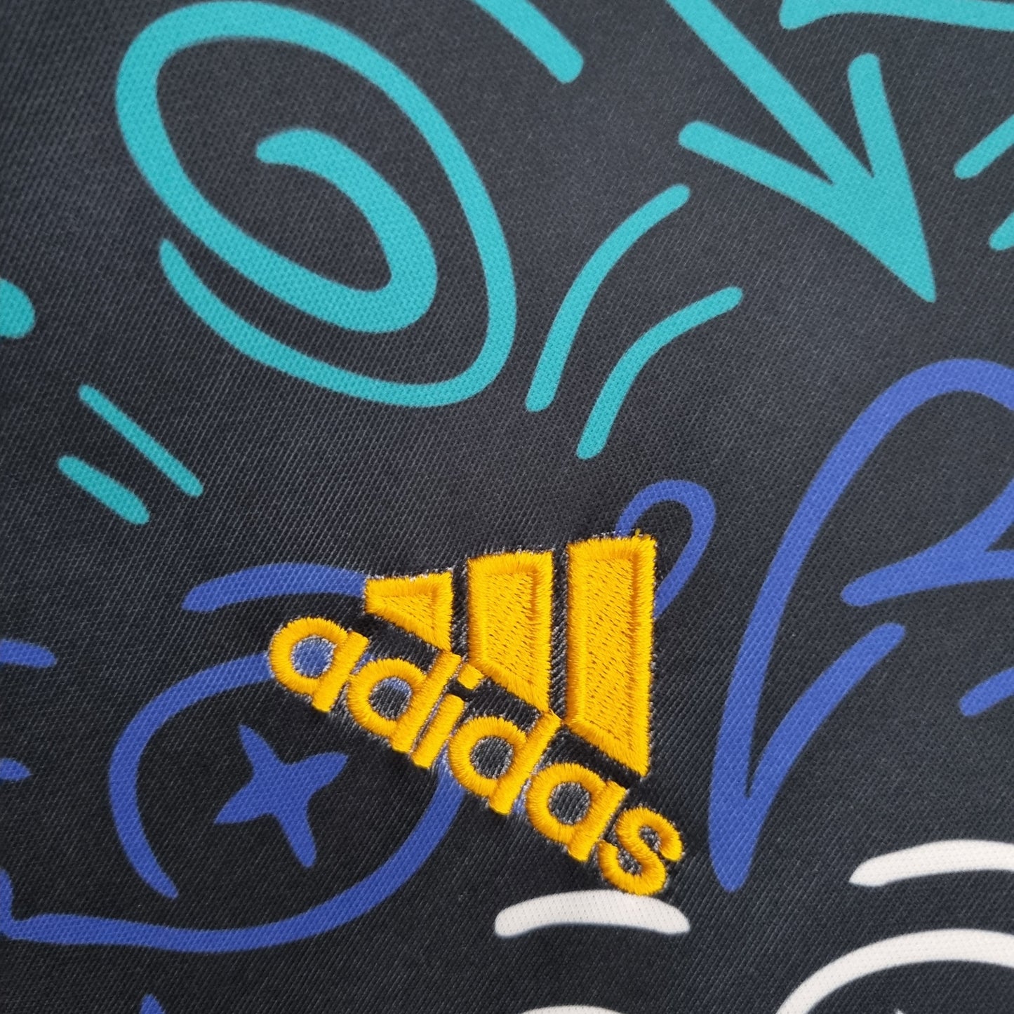 Real Madrid Neon Graffiti Kit