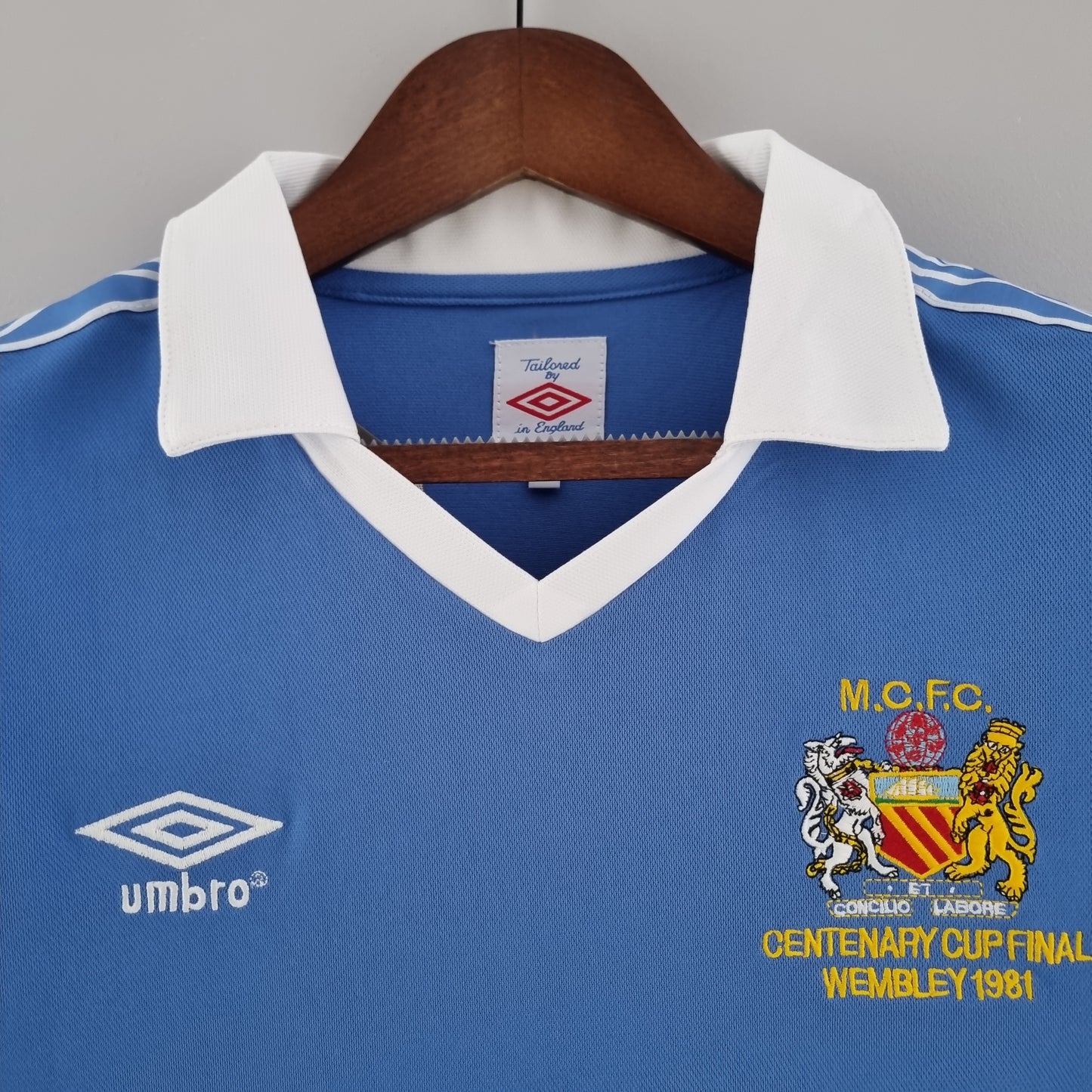 Manchester City 1981-82 Retro Jersey
