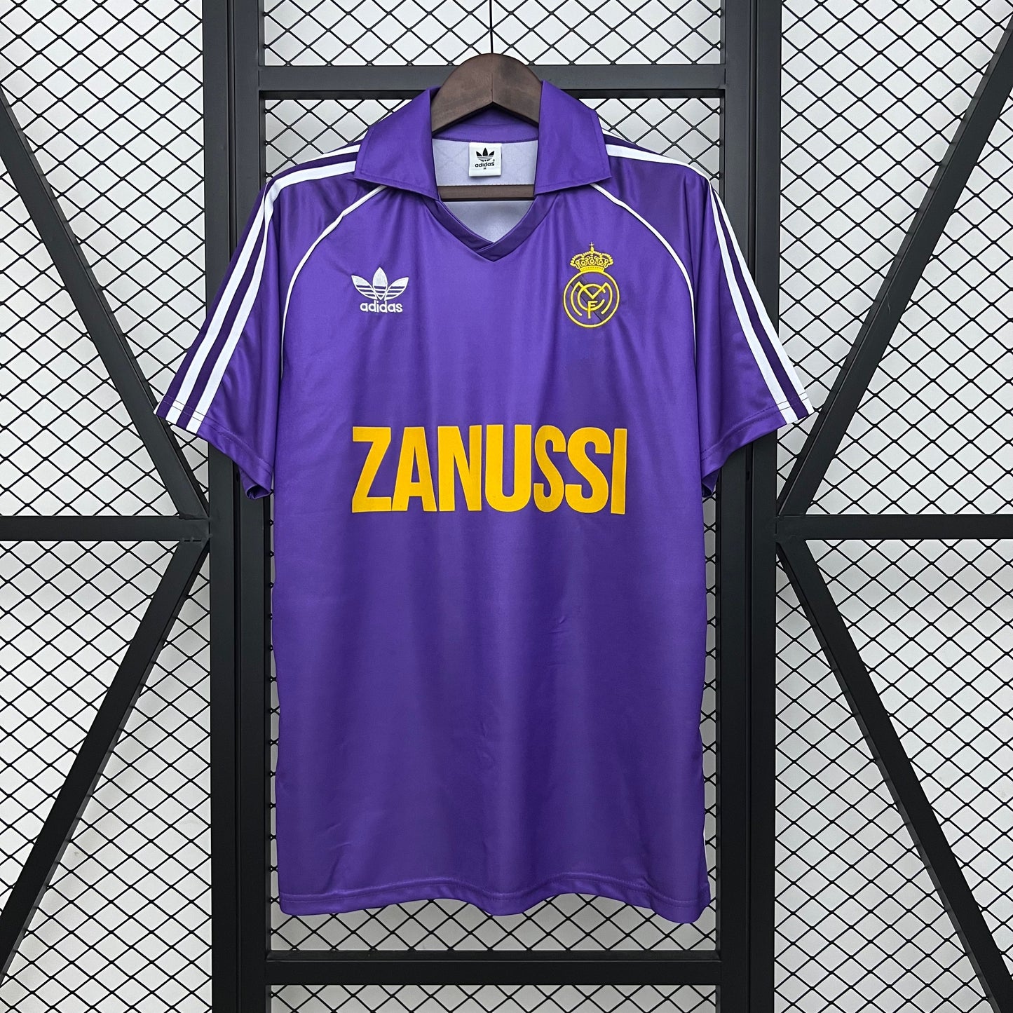 Real Madrid 1984/85 Away Kit