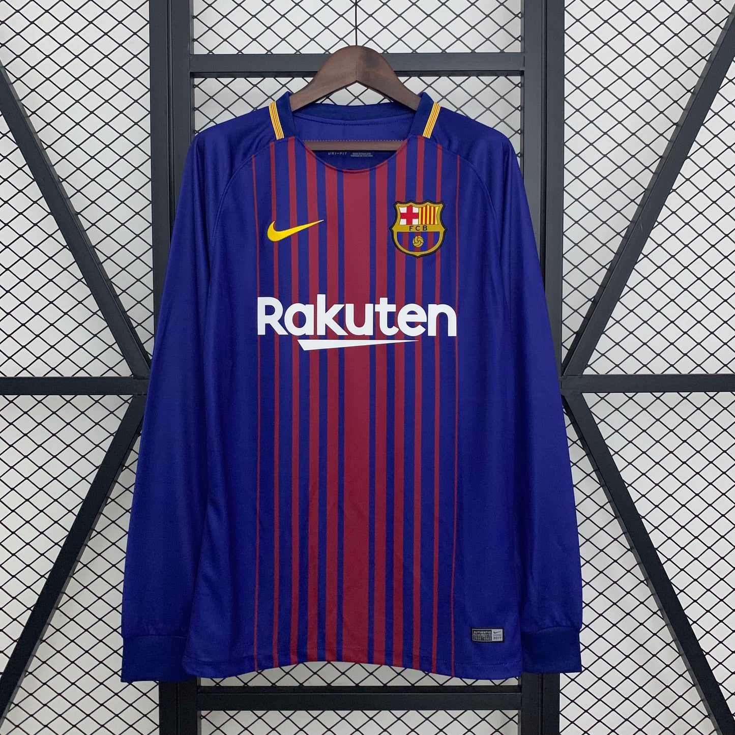 FC Barcelona 07/18 Long Sleeve Home Kit