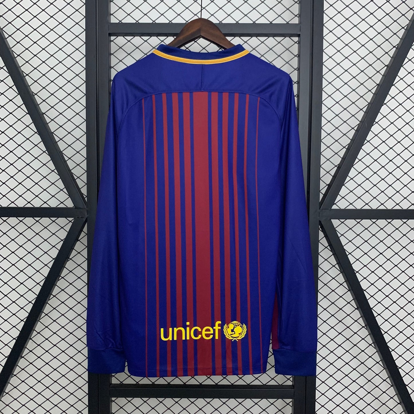 FC Barcelona 07/18 Long Sleeve Home Kit