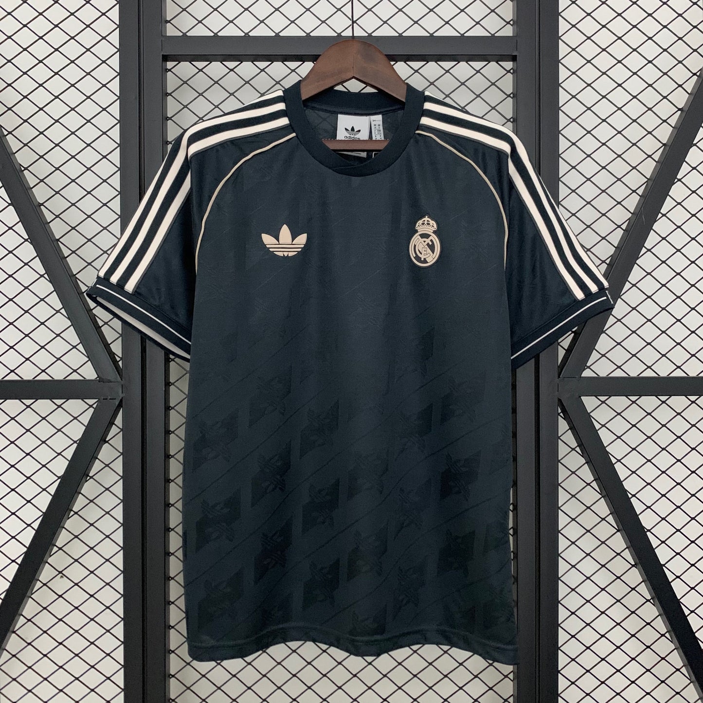 Real Madrid Adicolor Classics Away Kit
