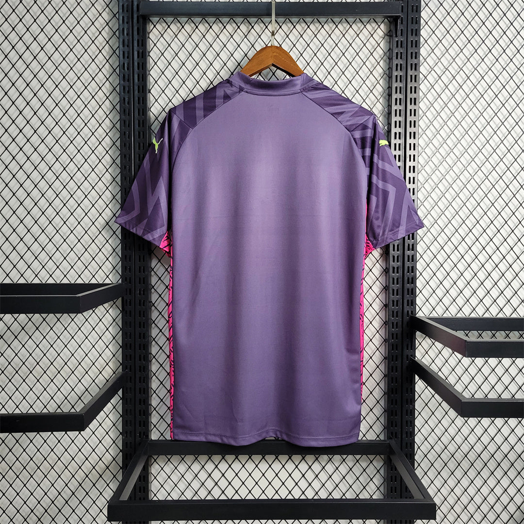 Manchester City 2023-24 Away Goalkeeper Kit