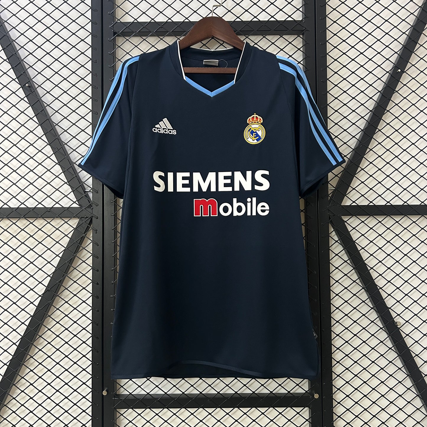 Real Madrid 03/04 Away Kit