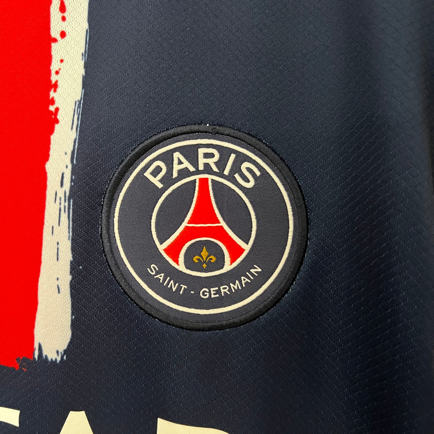 PSG Home 24/25 Kit