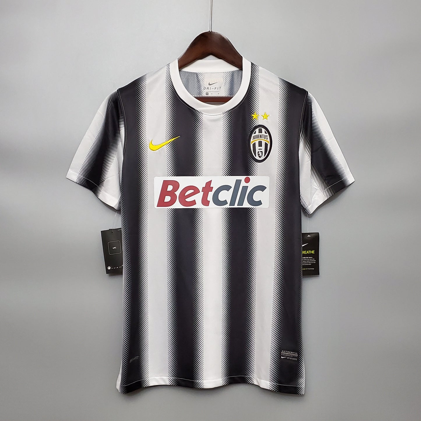 Juventus 2011-12 Home Jersey