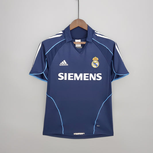 Real Madrid 2005-06 Away Jersey